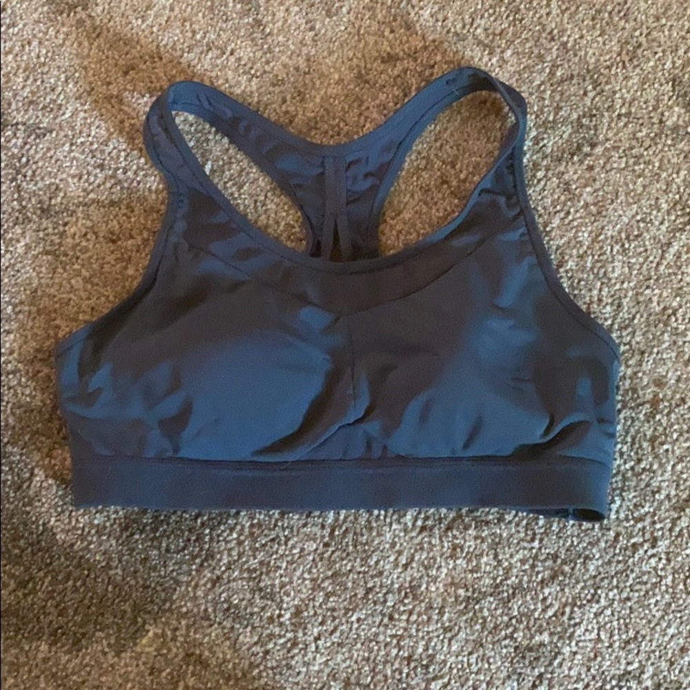 Women’s Sports Bra